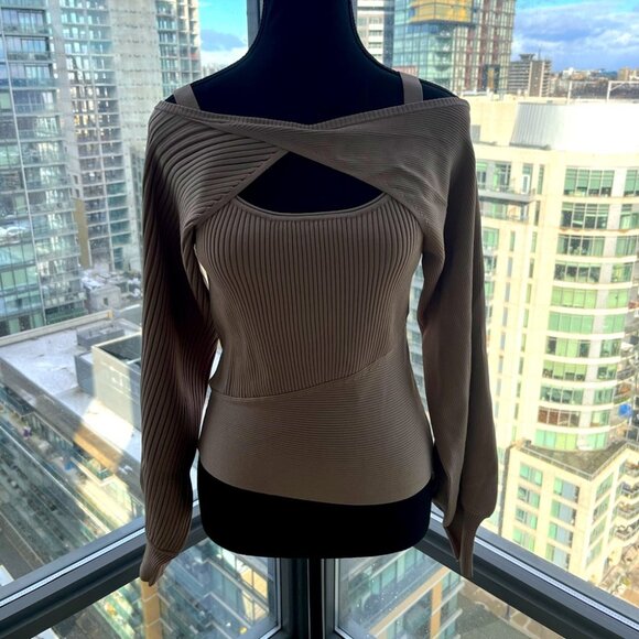 🆕 NICHOLAS 🧿 NWT Allison layered ribbed-knit top in Mushroom - SIZE M - Picture 2 of 12